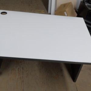 Laliberté Produits Industriels Bureau D'ordinateur