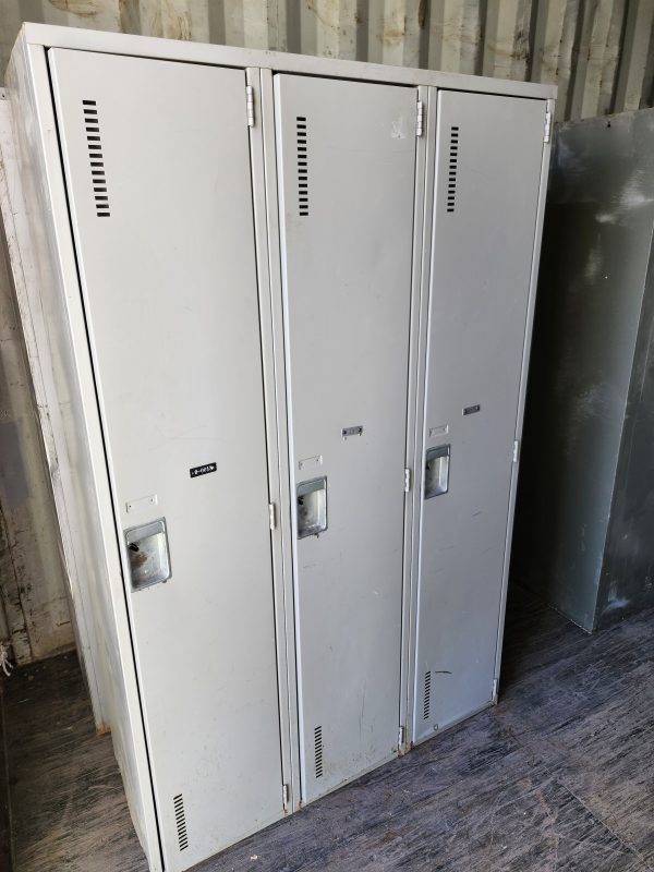 Casiers porte de 15” gris