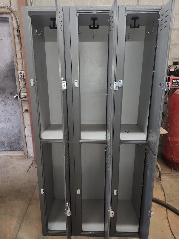 Casiers demi portes tout plastique