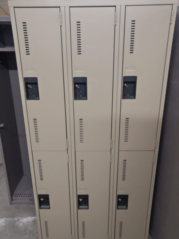 Casier 6 demi-portes Beige