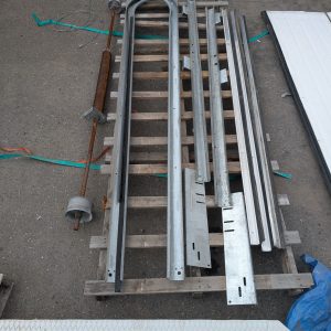 Laliberté Produits Industriels Porte de garage 8x8'