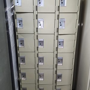 Laliberté Produits Industriels casier multiples 18 portes