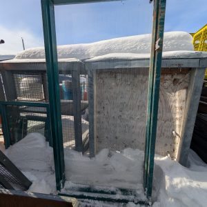 laliberté produits industriels Fenêtre grand format avec cadre en acier 48'' X 96''