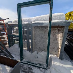 laliberte produits industriels Fenêtre grand format avec cadre en acier 48'' X 96''