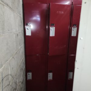 Laliberté Produits Industriels Casiers demi-portes 15'' très propres et rares