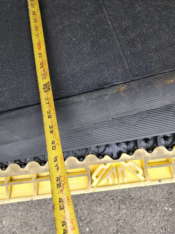 Tapis de sécurité usagé