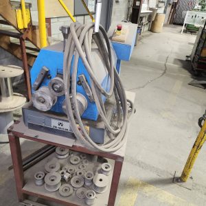 Laliberté Produits Industriels Rouleuse a tuyau Roll Bender