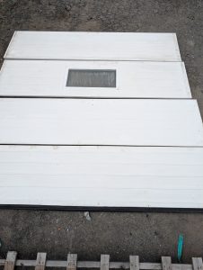 Laliberté Produits Industriels Porte de garage 8x8'